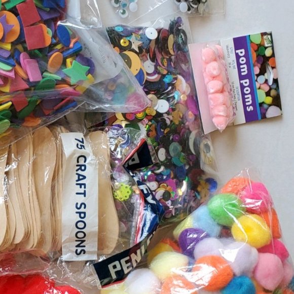 Craft Bundle - Sequins and Pom Poms - Picture 2 of 4
